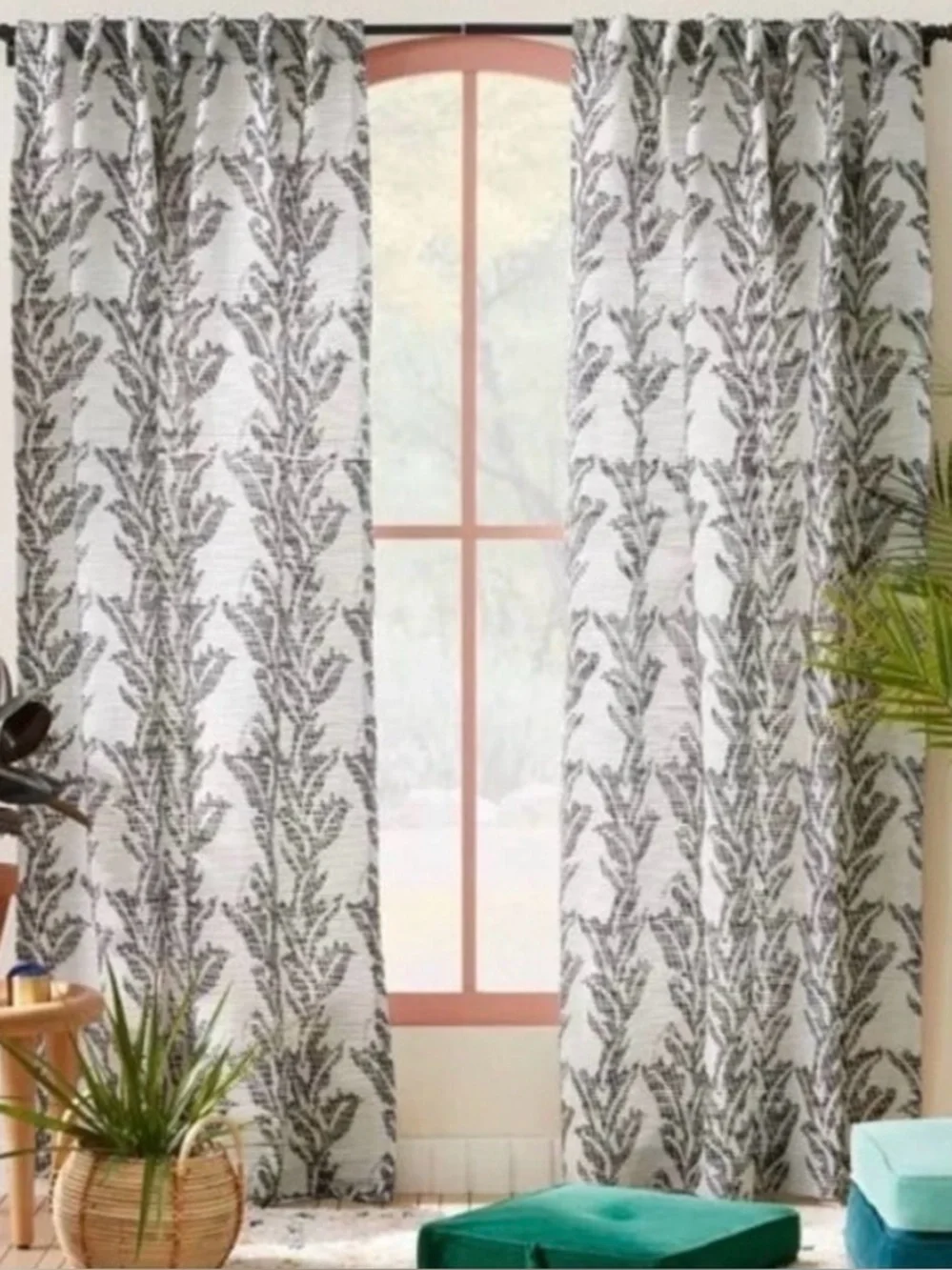 Opalhouse/Jungalow Limu Leaf Jaquard Light Filtering Curtain Panel 95”x50”
